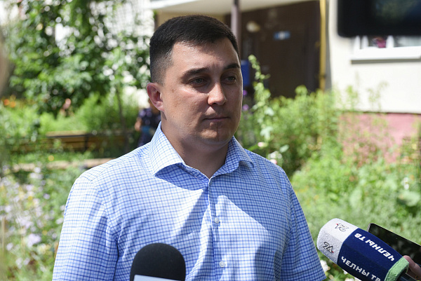 В Набережных Челнах заменят все светильники на светодиодные