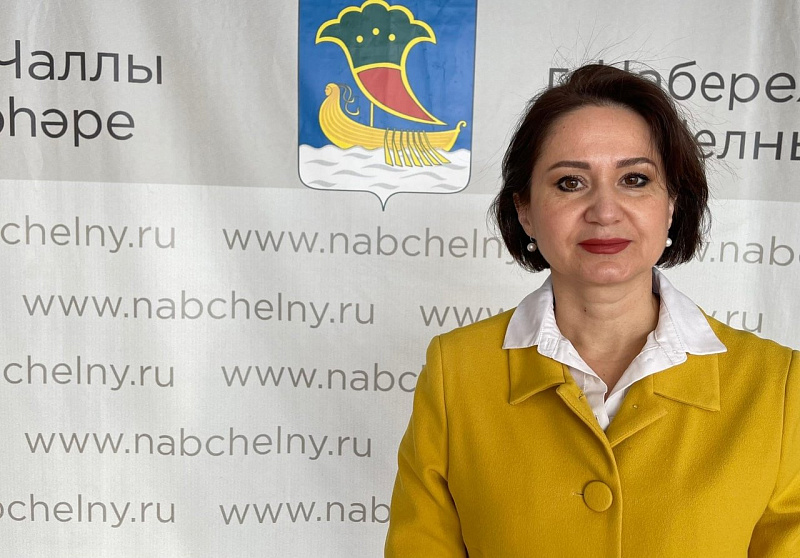 Пять челнинских школ возглавили новые директора