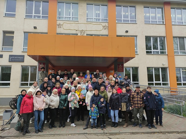 50 елей в честь золотого юбилея