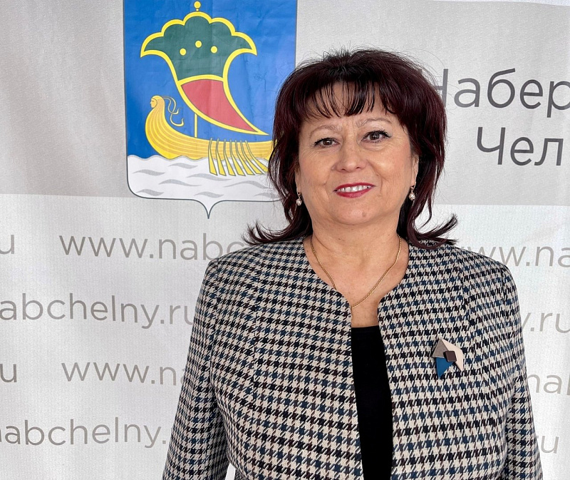 Пять челнинских школ возглавили новые директора