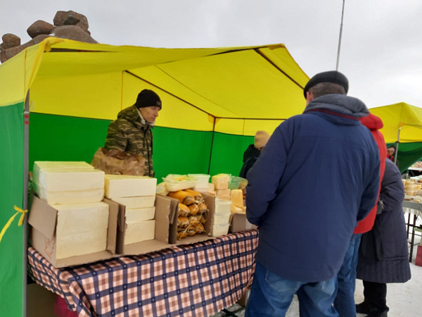 В Набережных Челнах состоялись продовольственные ярмарки