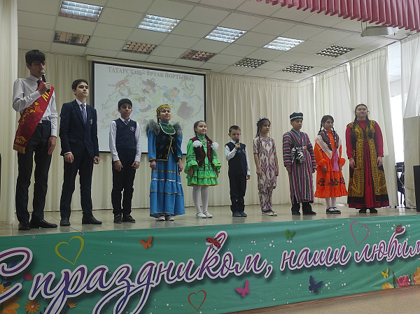 Яр Чаллының 19 нчы мәктәбендә Туган тел көнен билгеләп үттеләр