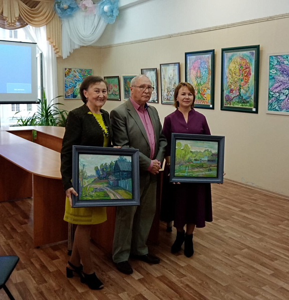 Чаллыда берьюлы ике рәссамның күргәзмәсе эшли