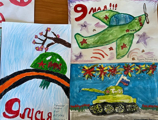 В Челнах подвели итоги конкурса детских рисунков о Великой Победе