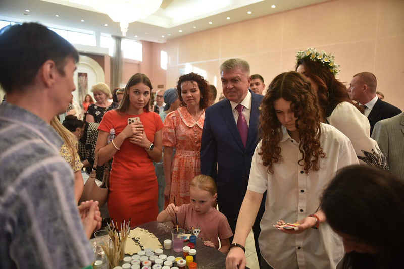 Как Набережные Челнах отметили День семьи, любви и верности