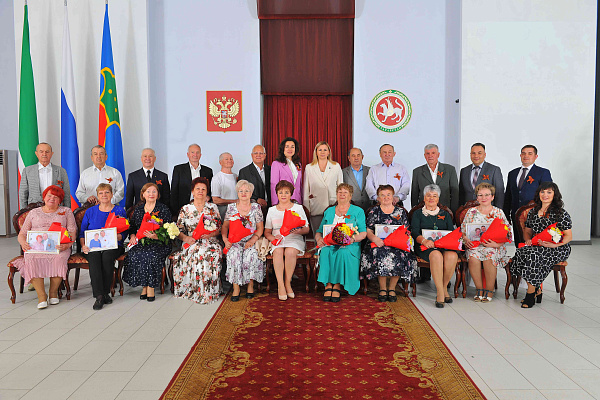 Чаллыда юбилярлар парады узды