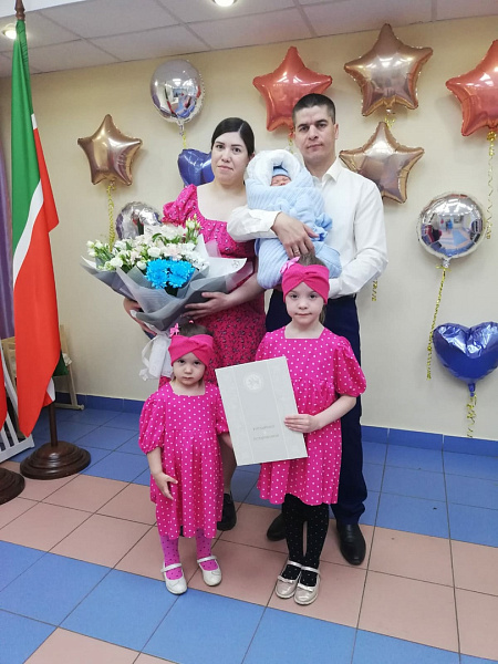 Самир бу елның ике меңенче баласы булды