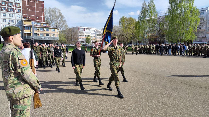 В Набережных Челнах проходят репетиции парада Победы