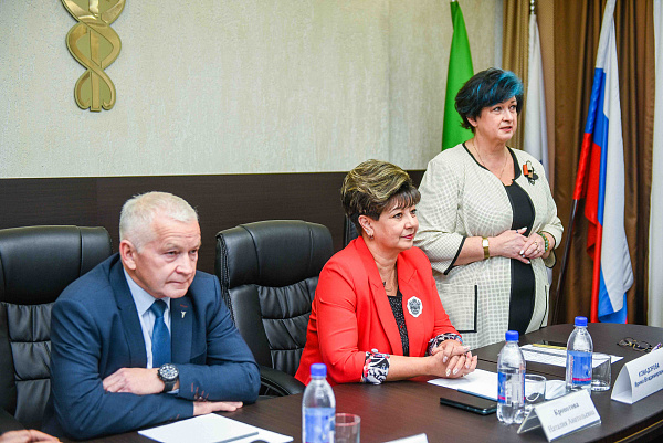 В Набережных Челнах определились победители конкурса «Лучшая социально ориентированная некоммерческая организация города»