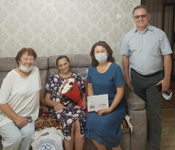 Бөек Ватан сугышы ветераны 90 яшьлек юбилеен билгеләп үтә