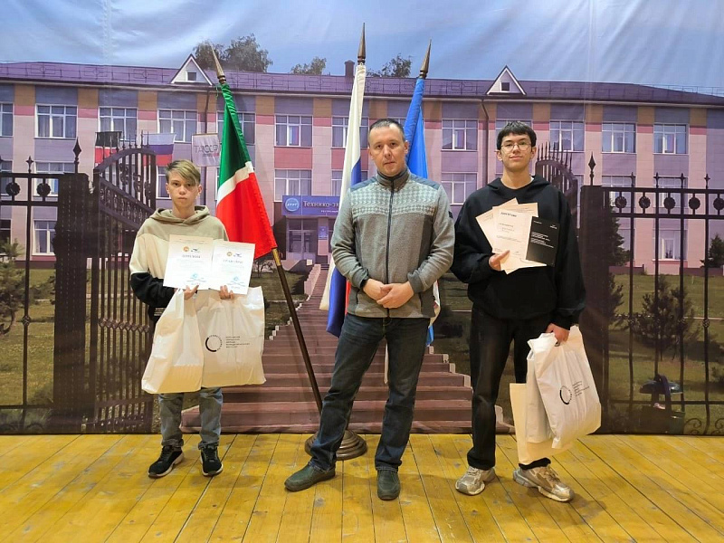 Челнинцы – чемпионы республиканских соревнований по беспилотным авиационным системам