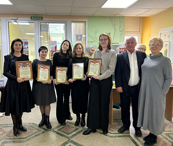 Яр Чаллы шәһәренең 1 нче балалар стоматология поликлиникасында күргәзмә ачылды