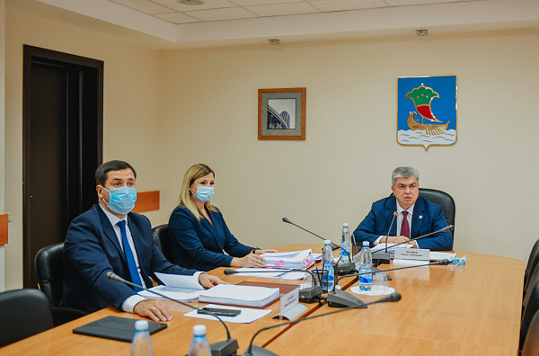 Челнинские депутаты провели совместное заседание