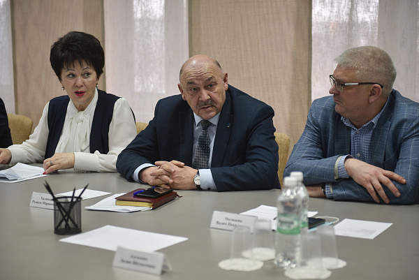 Челны готовятся к летним каникулам