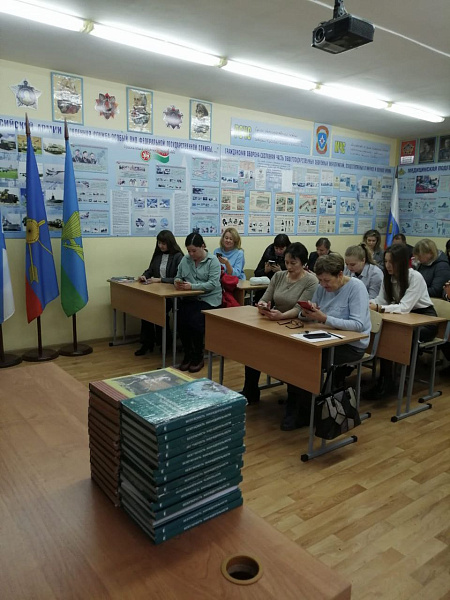 Яр Чаллы студентлары Россия Федерациясе Конституциясен белү буенча тест үткәрде