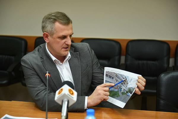Реконструкция балконов и козырьков: челнинцам разъяснили правила перепланировки жилья