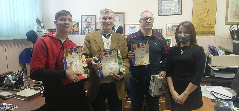 Челнинцы с ограниченными возможностями здоровья соревновались в турнире по шашкам