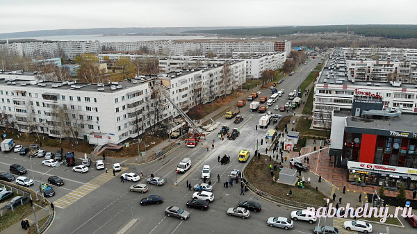 По распоряжению мэра города Наиля Магдеева пострадавшим в доме 48/20 оказана помощь