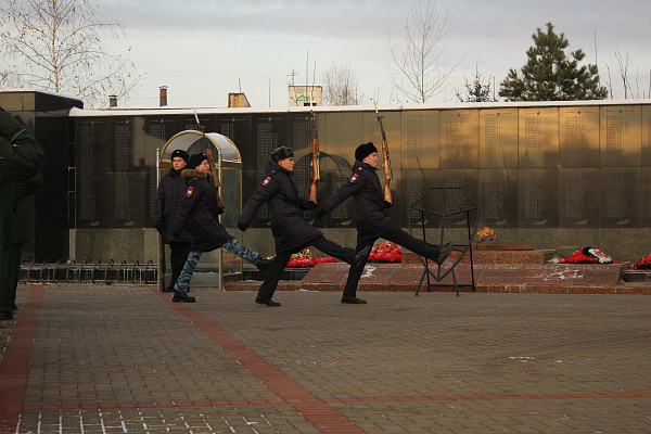Челнинцы помнят о Героях Отечества