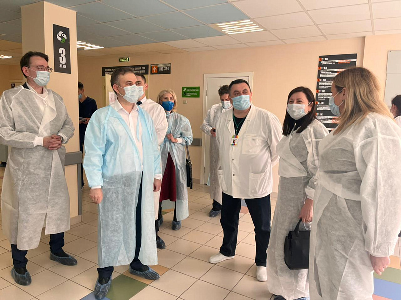 Депутаты ГорСовета обсудили медицинскую помощь беременным