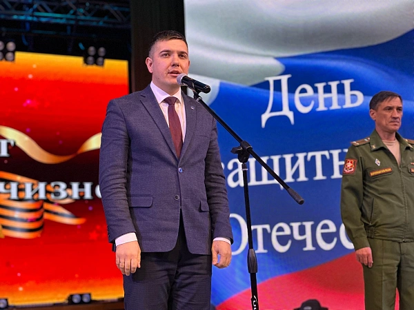 "Сезнең Ватанга тугрылыгыгыз безгә көч бирә"