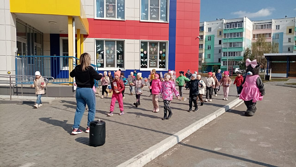 Балалар Эколят көне уздырдылар