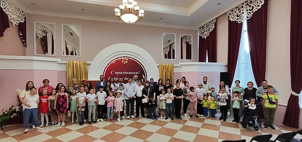 Помогли собраться в школу